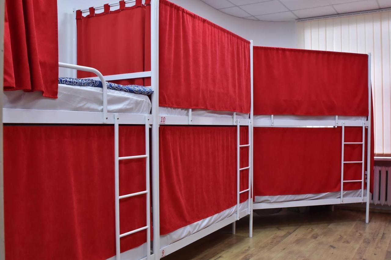 Hostel 777 Darnitsa Kiev Luaran gambar